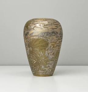 แจกันโลหะสไตล์วินเทจแบบพรีเมี่ยมสำหรับตกแต่งบ้านหรูหราจัดงานแต่งงานและของโบราณจากอินเดีย - Product Image 2