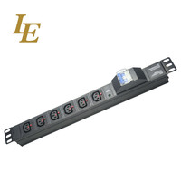 PDU d'armoire 19 pouces IEC320 C13 C14 C19 avec interrupteur disjoncteur Unité de distribution d'énergie C13 à 8 sorties en option