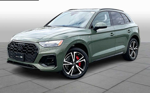 Audi Q5 Premium S line SUV 2025, Seminuevo, en Excelentes Condiciones - Product Image 4