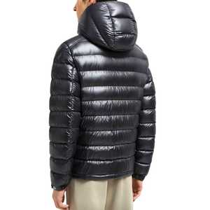 VESTE MATELASSÉE DE HAUTE QUALITÉ AVEC CAPUCHE - Product Image 2