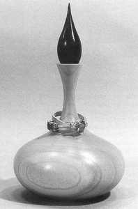 ที่ใส่แหวนไม้สไตล์วินเทจ & หรูหราผสมผสานงานทำจากไม้ธรรมชาติมาพร้อมแหวนซ้อนขาตั้งเรียวเรียบ - Product Image 2