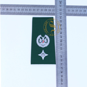 Parches Gorget personalizados del Reino Unido, tela bordada con insignias, diamantes de imitación, fábrica directa de fabricantes, proveedores para licitaciones - Product Image 2