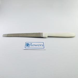 ตะไบเล็บแบบมืออาชีพพร้อมด้ามพีวีซีแซฟไฟร์สแตนเลสและลายดอกไม้สำหรับการใช้งานแบบ DIY - Product Image 2