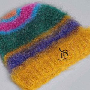 หมวกบีนนี่ถักแบบกำหนดเองได้ คุณภาพสูง สำหรับฤดูหนาว พร้อมโลโก้ หมวกไหมพรมลายแจ็คการ์ด อุ่นสบาย ไม่มีขอบ ดีไซน์โมแฮร์ทันสมัย แบบสั่งทำ - Product Image 3