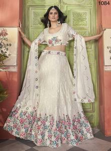 Designer Lehenga Choli avec un beau chemisier et Dupatta - Product Image 2