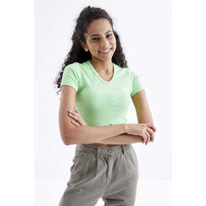Tommylife - Camiseta Corta Básica con Cuello en V y Abertura Frontal para Mujer, Color Verde Pistacho - 97206 - NARANJA - Product Image 6