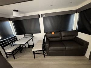 Nouveau 2026 F-o-r-e-s-t R-i-v-e-r C-a-m-p-s-i-t-e E-l-i-t-e 36AK prêt à la vente - Product Image 6