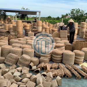 เก้าอี้สตูลหวายสานขายดี โต๊ะข้างเตียง ทำจากวัสดุธรรมชาติ ทนทาน สีน้ำตาลธรรมชาติ จำหน่ายราคาส่งสำหรับโรงแรมและรีสอร์ท - Product Image 3