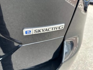 Venta al por mayor ORIGINAL Usado Mazda Top Europe Import Left/Right-Hand Car con entrega rápida disponible - Product Image 3