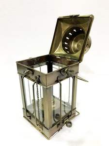 Lampe à huile décorative de balcon antique en laiton pour noël et décor festif éclairage lanterne de bateau nautique - Product Image 5