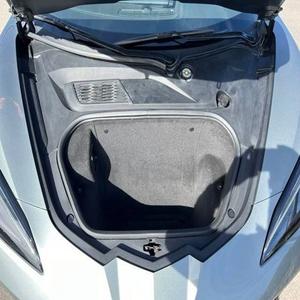 ¡Oferta Imperdible! Chevrolet Corvette Stingray Coupé 2022 Súper Limpio, 490 HP, LT2 V8, Tracción Trasera, Automático, Color Gris, Sedán de Lujo - Product Image 5