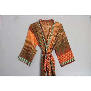 Robe Kimono en Satin Imprimé pour Femme Ensemble de Peignoirs Court pour Dames Vêtements de Nuit Sexy Grande Taille pour l'Été et le Printemps - Product Image 2