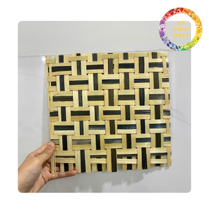 Paneles de Pared de Mimbre de Bambú Tejido a Mano - Varios Diseños y Colores Disponibles - Product Image 1