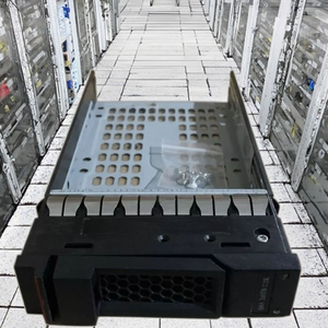 Plateau de disque dur 3,5 pouces compatible avec les serveurs <span class=keywords><strong>DS2200</strong></span>, DS4200, DS6200 (00MT547) - Product Image 3