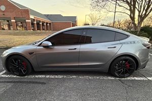 ราคาดีที่สุด สภาพเยี่ยม รถยนต์รุ่น 3 Performance ปี 2025 - Product Image 3