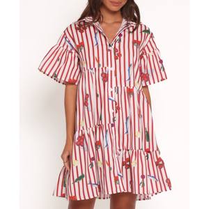 ชุดเดรสผู้หญิงขายดี ดีไซน์สวยงาม ออกแบบมาเพื่อการเคลื่อนไหวที่ราบรื่นและลุคที่สง่างาม เหมาะสำหรับเป็นไอเท็มสำคัญในตู้เสื้อผ้าสมัยใหม่ - Product Image 5