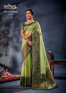 Sari de Órganza de Seda Banarasi con Pallu Enriquecido en Contraste para Mujer, para Ocasiones Especiales, Marca FABZONE - Product Image 5