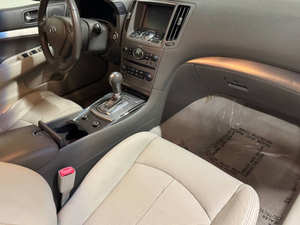 Voiture d'occasion de qualité abordable, In-fin-iti G2-5 Se-dan 2012, conduite à gauche - Product Image 4