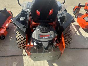 Cortadora de Césped Eléctrica Bad Boy ZT Elite 6000 2025, 28V, Características de Motor de 4 y 2 Tiempos para Cortar Césped, Cortadora de Césped con Asiento - Product Image 2