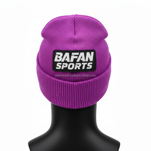 Gorro de Punto Acrílico para Mujer, 300 GSM, Elástico, Cálido para Invierno, Varios Colores, Logotipo de Goma Personalizado, Gorro Jacquard Termosellado - Product Image 2