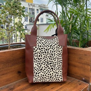 Bolso grande de cuero de vaca con estampado de animales y pelo de moda de fabricante al por mayor, bolso de hombro de cuero genuino para mujer - Product Image 3