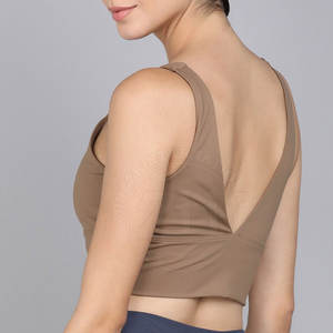 Sujetador Deportivo de Yoga Transpirable de Alta Sujeción para Mujer con Logotipo Frontal - Ropa Deportiva y de Gimnasio, Tallas Grandes Disponibles - Product Image 2