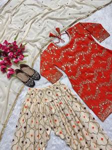 Lanzamiento de nuevo diseñador Party Wear Look Top Patiyala Suit Ropa paquistaní asequible para mujeres Colección 2024 - Product Image 4