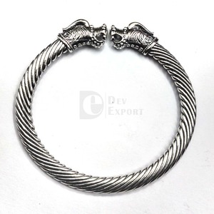 Puro latón fiesta desgaste plata Boho Dragan diseño brazalete tamaño libre que se puede abrir pulsera oxidada ajustable hecho a mano producto a granel - Product Image 2