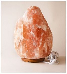 Lampe au sel de l'Himalaya de qualité supérieure fabriquée à la main avec éclairage réglable et socle en bois sculpté en forme de cœur - Product Image 4