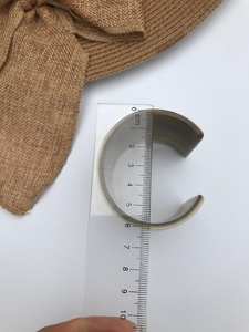 Haute demande meilleure conception bracelet en corne bracelet en corne de buffle pour les femmes manchette unie pour la couleur naturelle de la corne avec à bas prix - Product Image 5