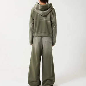 Conjunto de Ropa de Invierno para Hombre, Sudadera con Capucha y Cremallera, Forro Polar, Color Sólido Personalizado, Pantalones Deportivos, Corte Regular, Bolsillos Laterales, Resistente al Viento - Product Image 4