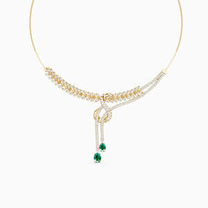 Collar con Colgante de Diamantes Chapado en Oro Amarillo Clásico de 18K, Corte Brillante, Diseño Minimalista, Unisex, para Compromiso o Uso Diario - Product Image 4
