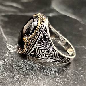 Anillo de Plata de Ley 925 Hecho a Mano de Estilo Vintage para Hombre con Piedra Preciosa de Ónix Negro Ovalado Facetado, Joyería de Plata con Piedra Negra para Hombre - Product Image 4