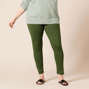 Hot Selling Women's Leggings Top Trending Breathable Active Wear Solid Soft Fabric Latest Arrival Elastic Waist Yoga Leggings - Product Image 5