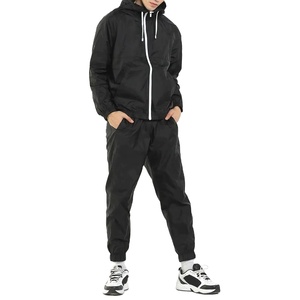 ชุดวอร์มกันลมแบบมีฮู้ดสำหรับฤดูหนาว ขายดีที่สุด ดีไซน์เรียบง่าย ระบายอากาศได้ดี มีแผงตาข่าย ปิดด้วยเชือกผูก เหมาะสำหรับออกกำลังกาย ผู้ชาย OEM 2026 - Product Image 2