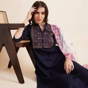 Conjuntos de Kurti de Rayón con Cuello en V y Manga 3/4 Bordados de Excelente Calidad para Mujer, Listos para Usar, Ideales para Bodas y Festivales, Proveedor Indio - Product Image 1