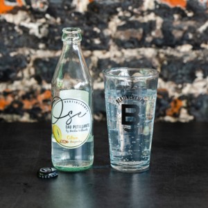 Botella con sabor a agua con gas BIO 33cl Ose Limón Jengibre Carbonatada Acqua Frizzante Gassata Agua OEM Bebida embotellada - Product Image 3