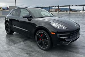 Porsche Macan Turbo 2017 Usado en Buen Estado - Product Image 2