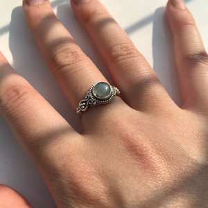 Anillo de Plata de Ley 925 Eternity Vermeil hecho a mano diseño clásico único con piedras preciosas de Aguamarina natural chapadas en rodio - Product Image 5