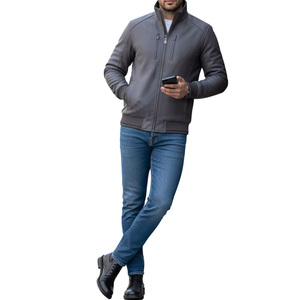 Blouson bombardier tendance pour homme offrant une durabilité durable fabriqué avec un tissu confortable adapté - Product Image 5