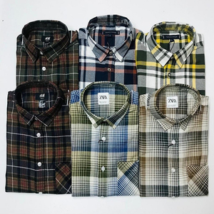 เสื้อเชิ้ตผู้ชายลายทางผ้าฝ้ายระบายอากาศดี ผลิตอย่างมีคุณธรรมและยั่งยืนจากบังกลาเทศ สวมใส่สบาย ไม่ยับง่าย ขายส่ง - Product Image 6