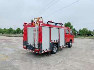 Camión de bomberos D0n-gfe-ng con tanque de agua ligero de 2500L, camión de bomberos 4*2 con agua y espuma para rescate contra incendios - Product Image 4