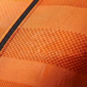 Maillot de cyclisme léger et respirant de qualité supérieure pour les courses sur route longue distance et les entraînements estivaux en extérieur - Product Image 6