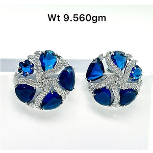 Joyería elegante Plata 925 Full Sparkling CZ Cubic Zircon Pave flor en forma de elegante perla grande Stud pendientes para mujer boda - Product Image 4