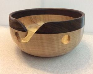 Bol de fil de bois de qualité supérieure design élégant forme de pot couvert organisateur de stockage de fil de bois brun poussiéreux utiliser du bois personnalisé - Product Image 4