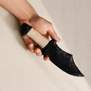 มีดหินออบซิเดียนสีดำขัดเงา งานฝีมือจากอัญมณี ของขวัญจากมุนธาอาเกต สัมผัสเหมือนจริง แกะสลักด้วยมือ คุณภาพพรีเมียม - Product Image 4