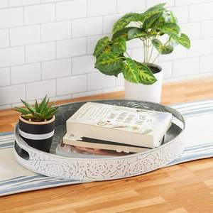 Plateau de service en fer blanc galvanisé avec poignées et motif floral vintage pour la maison et l'hôtel - Product Image 6