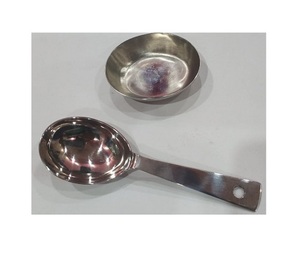 Juego de 2 cucharas masala antiguas hechas a mano de material dorado puro con diseño premium a un precio muy asequible - Product Image 3