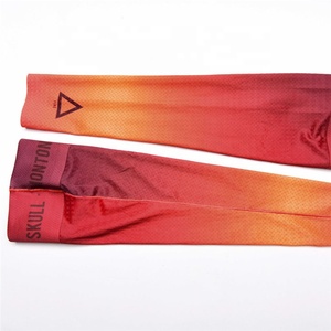 Ensembles de vêtements de vélo personnalisés Protection UV Compression de refroidissement Manchons de bras de cyclisme sportif avec sublimation Vêtements de vélo - Product Image 2