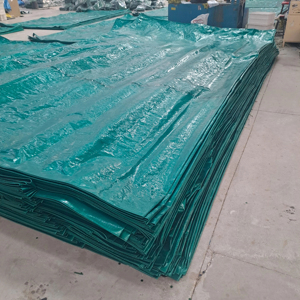 Bâche PE de qualité vierge pure 100gsm-250gsm imperméable stabilisé aux UV résistant à la déchirure style simple et lourd disponible - Product Image 1